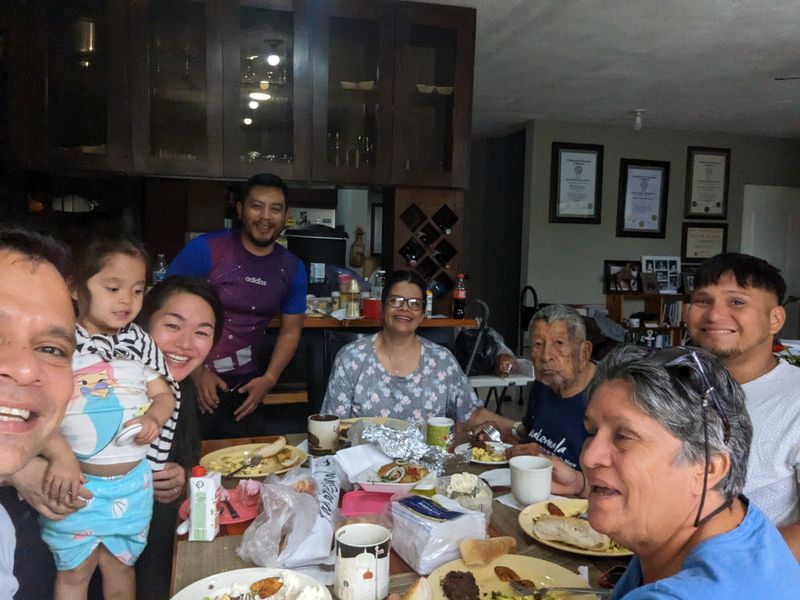 A long family lunch table in Guatemala